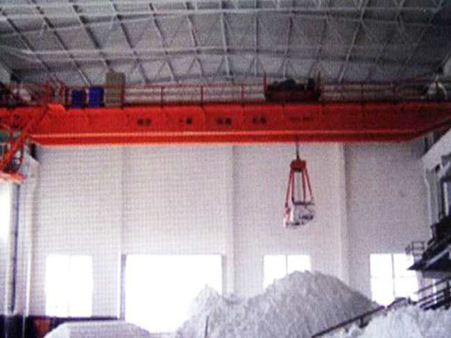 qz型電動雙梁抓斗橋式起重機(jī)